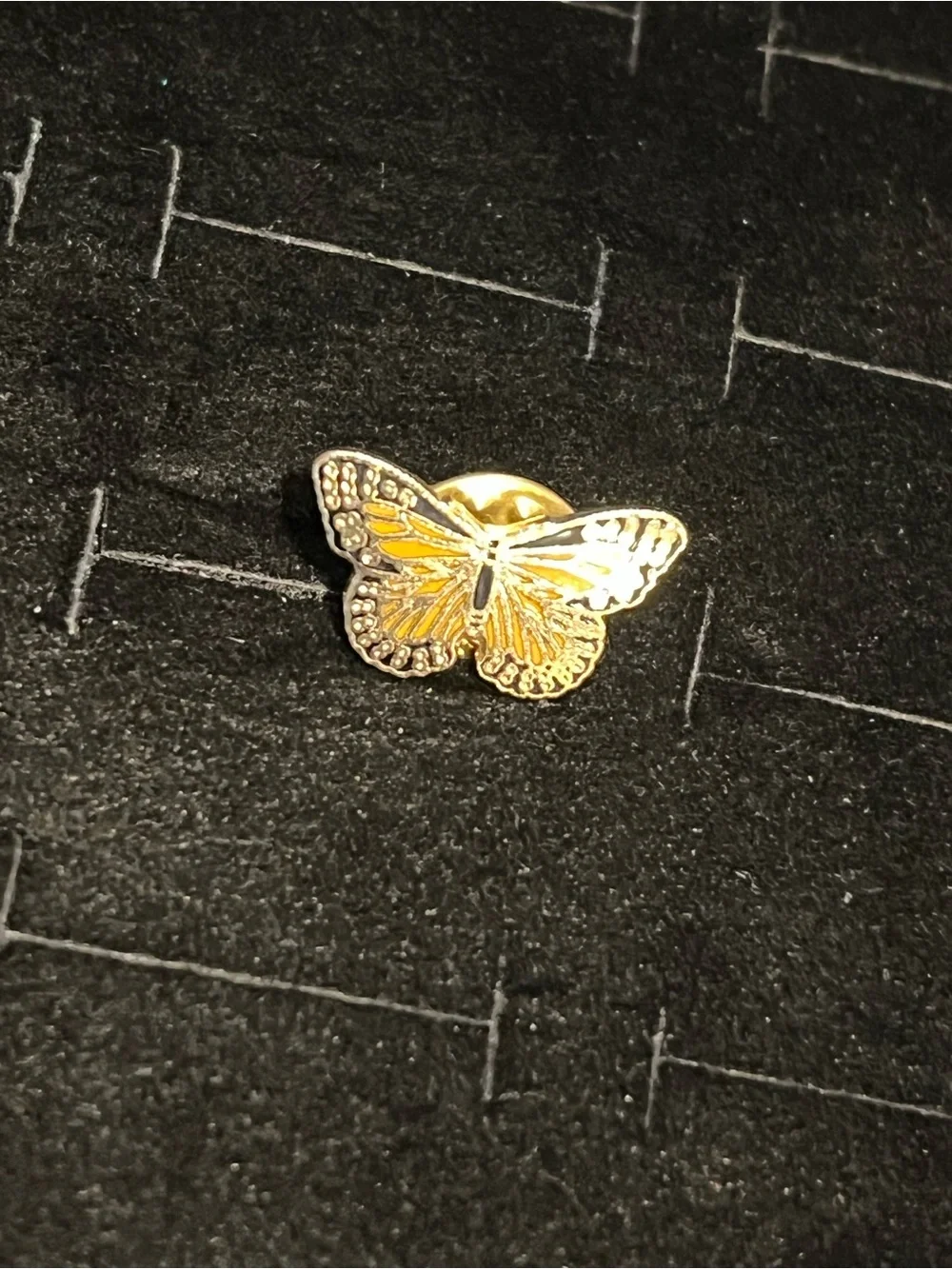 Vintage Gold toned Butterfly Lapel Pin - Women Jewelry